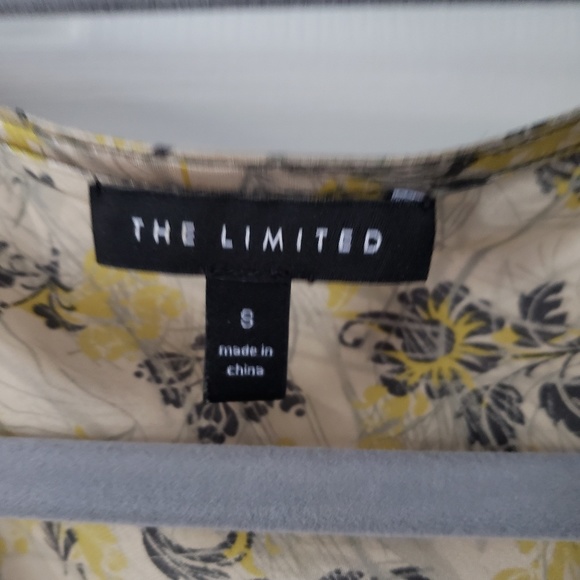 Limited sleeveless blouse - Picture 2 of 3